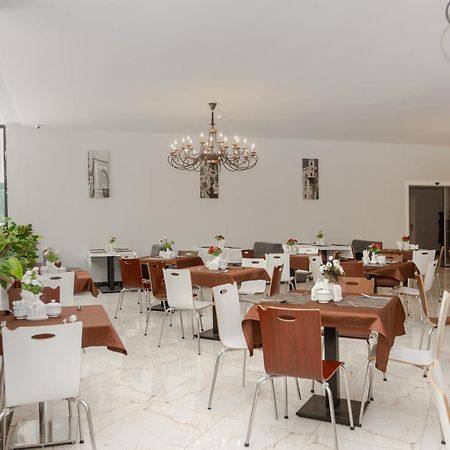 Maajid Quba Hotel&Restaurant Sanatorium 外观 照片