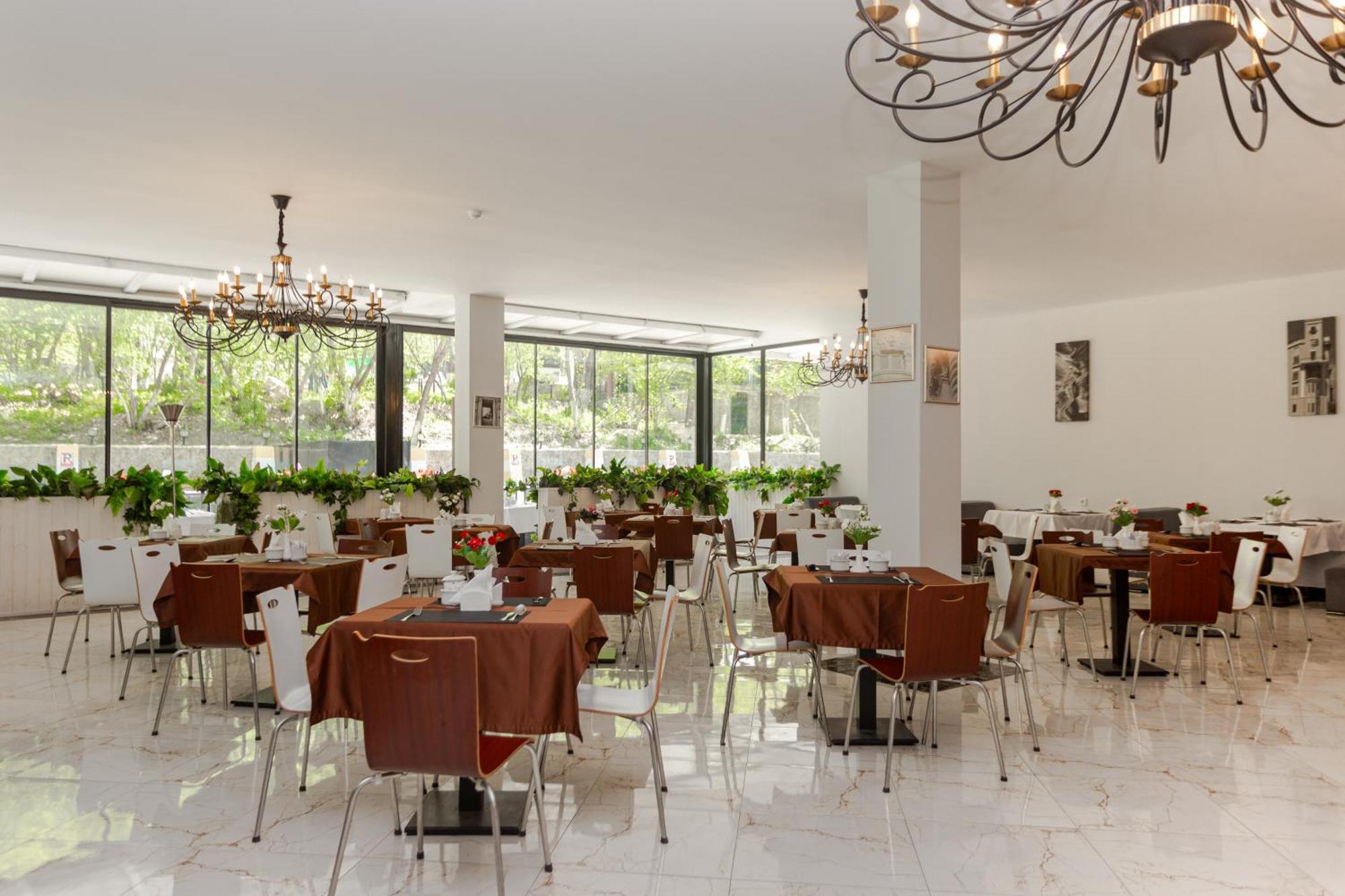 Maajid Quba Hotel&Restaurant Sanatorium 外观 照片